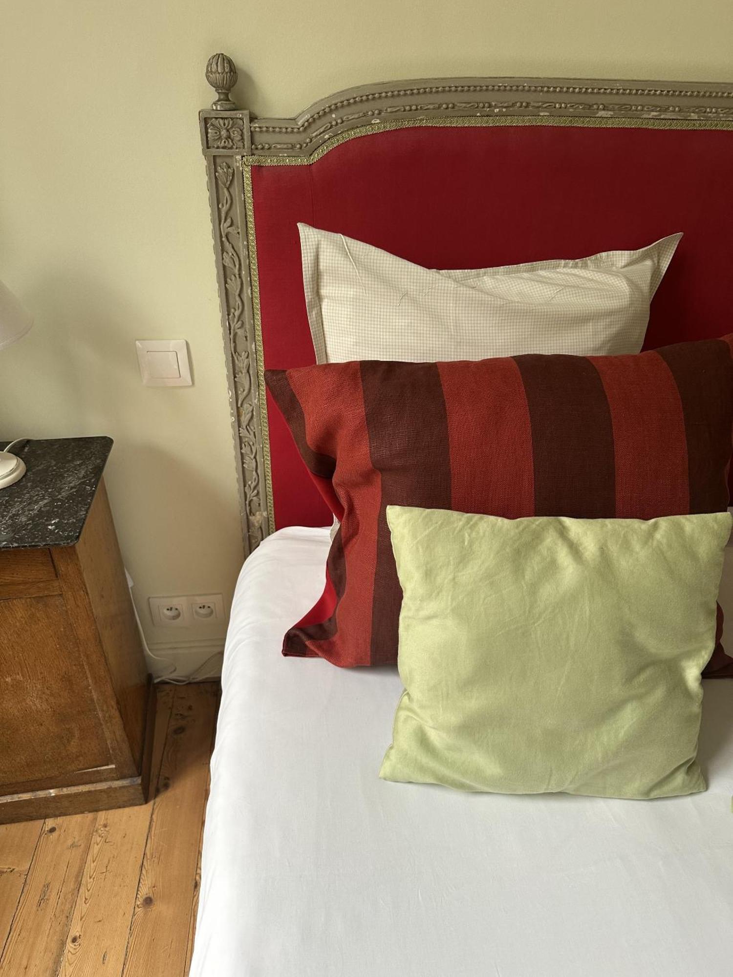 Chambres D'Hotes Du Bas Manoir Bretteville-sur-Odon 객실 사진